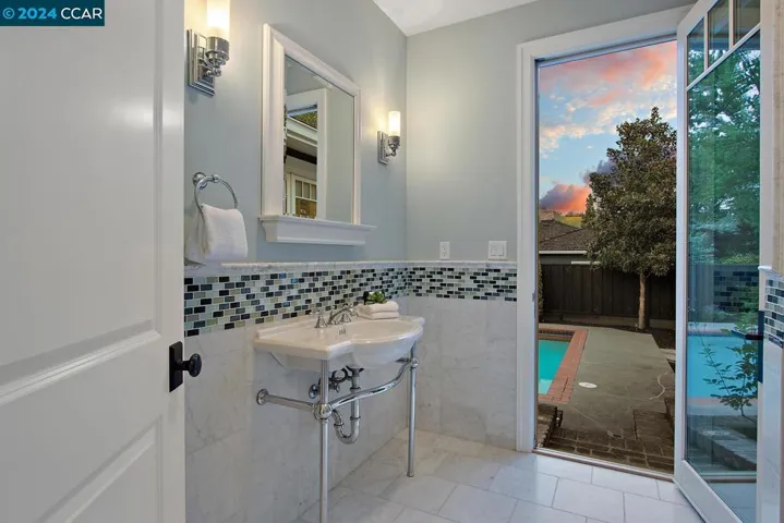 5 Los Alamos Court, Alamo, California 94507