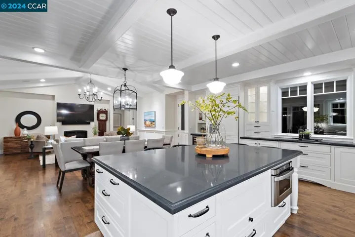 5 Los Alamos Court, Alamo, California 94507
