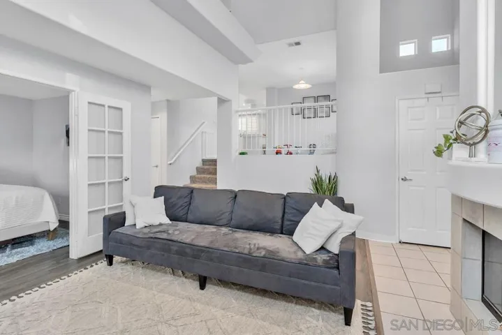 12513 El Camino Real A, San Diego, California 92130