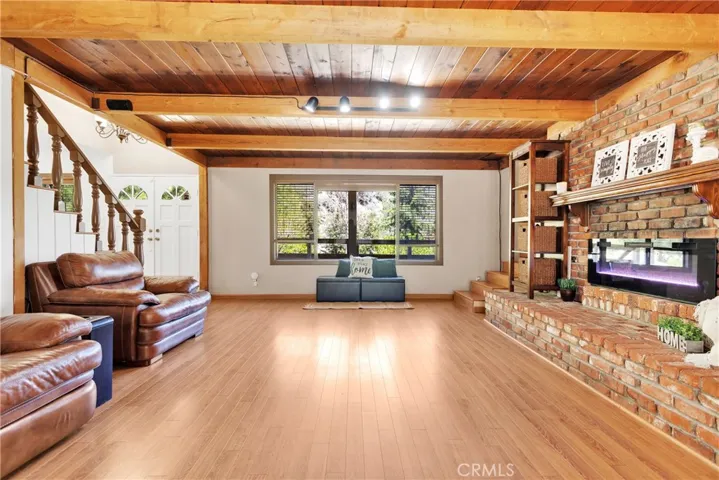26610 Timberline Drive, Wrightwood, California 92397
