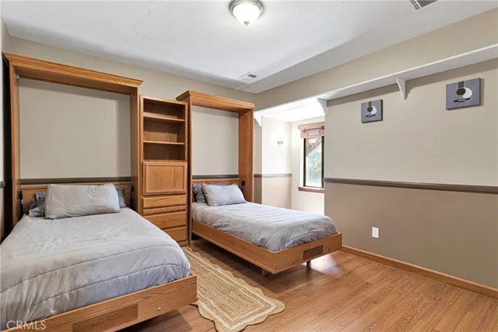 26610 Timberline Drive, Wrightwood, California 92397