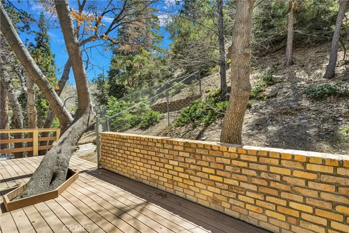 26610 Timberline Drive, Wrightwood, California 92397