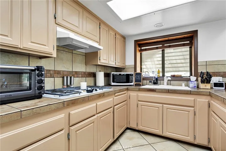 26610 Timberline Drive, Wrightwood, California 92397
