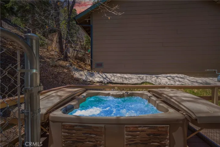 26610 Timberline Drive, Wrightwood, California 92397