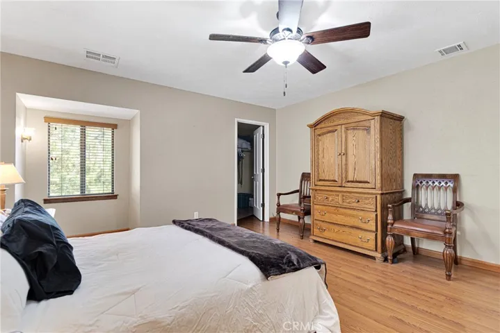 26610 Timberline Drive, Wrightwood, California 92397