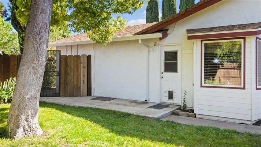 4 Cecil Place, Chico, California 95928