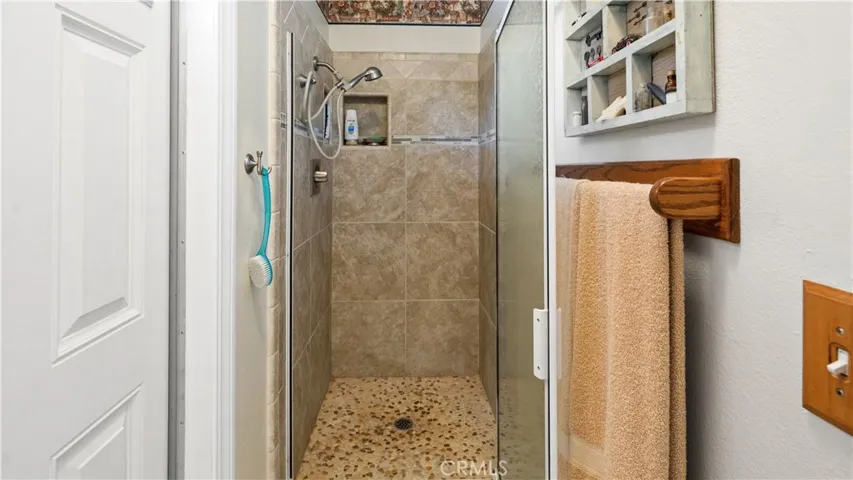 4 Cecil Place, Chico, California 95928