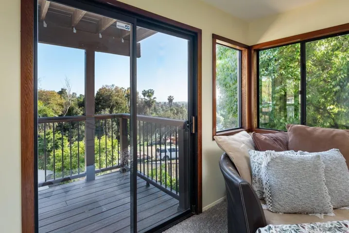 4920 Beaumont Dr, La Mesa, California 91941