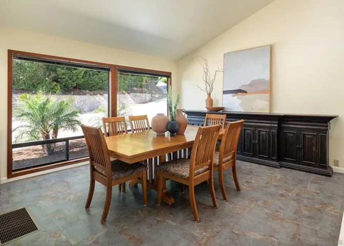 4920 Beaumont Dr, La Mesa, California 91941