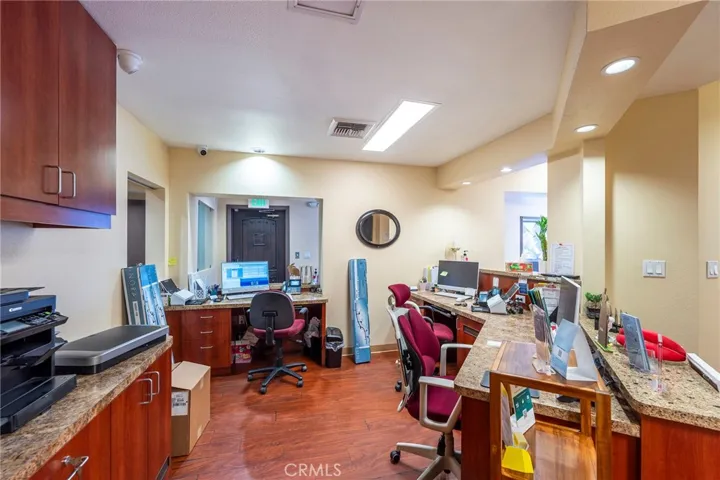 1317 N Main Street, Santa Ana, California 92701