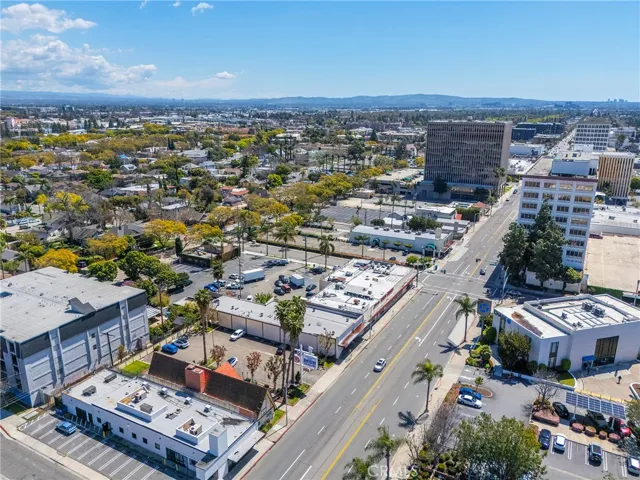 1317 N Main Street, Santa Ana, California 92701