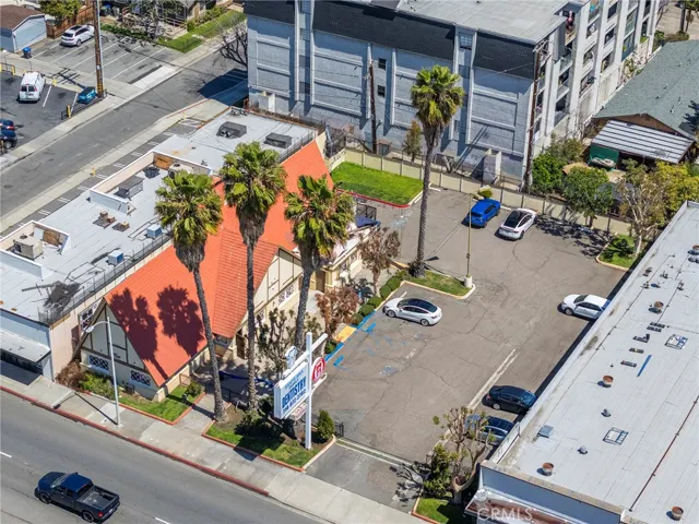 1317 N Main Street, Santa Ana, California 92701