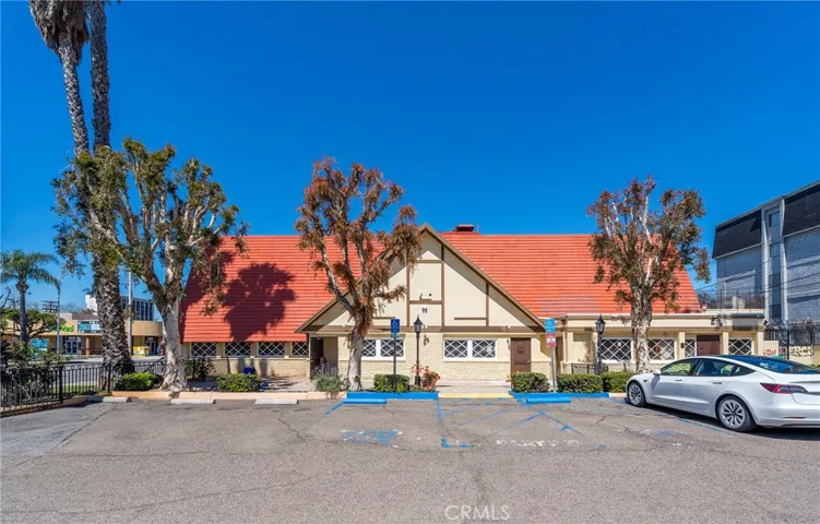 1317 N Main Street, Santa Ana, California 92701