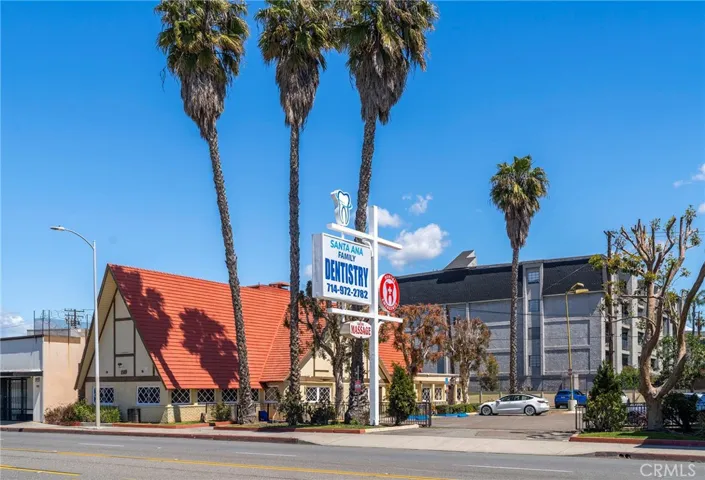1317 N Main Street, Santa Ana, California 92701