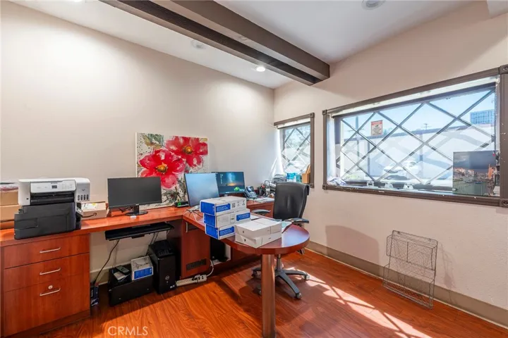 1317 N Main Street, Santa Ana, California 92701