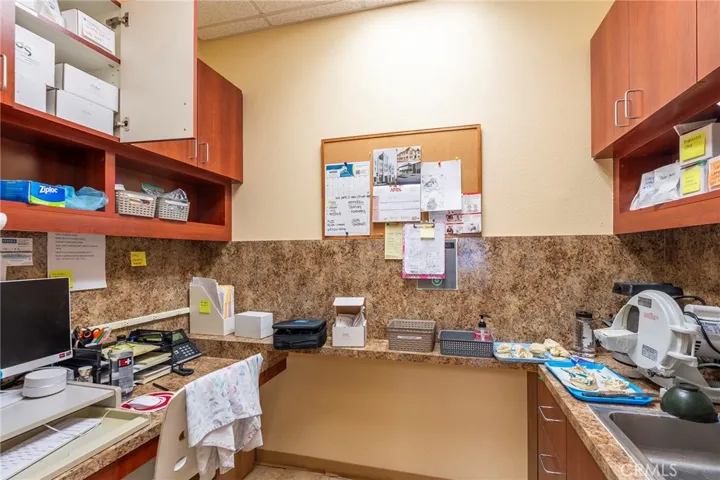 1317 N Main Street, Santa Ana, California 92701