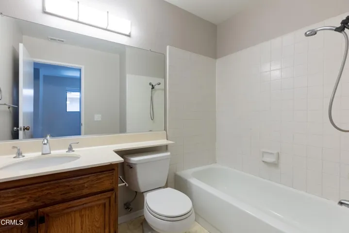 985 Hawthorne Ln-8213-HDR-Edit
