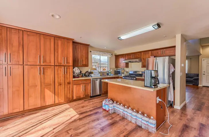 1793 Merlot Way, Salinas, California 93906