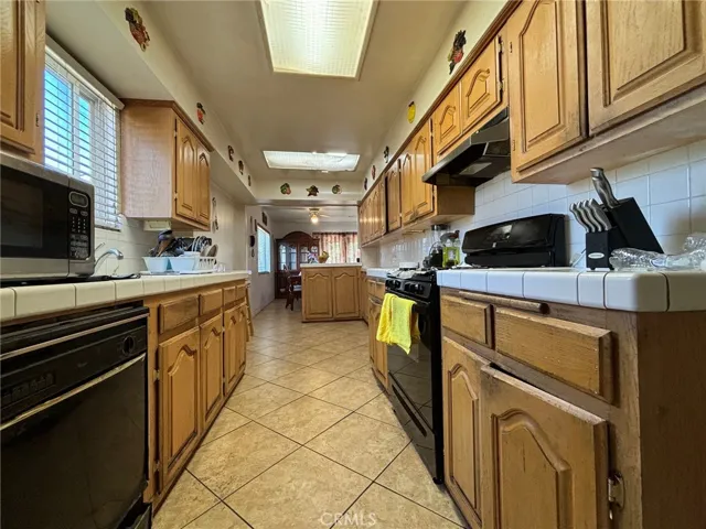 16003 Garo Street, Hacienda Heights, California 91745