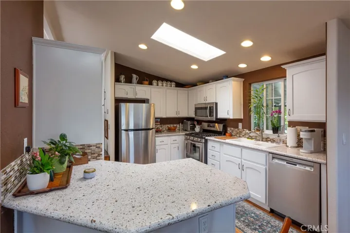 10681 Oak Street 107, Los Alamitos, California 90720