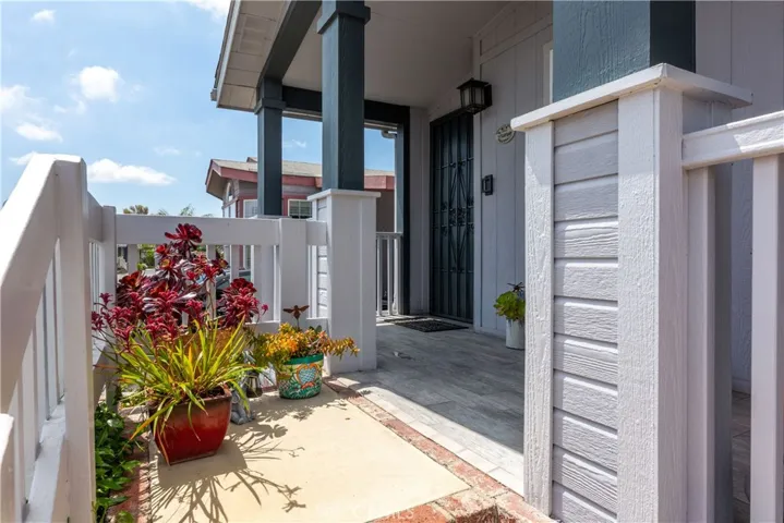 10681 Oak Street 107, Los Alamitos, California 90720
