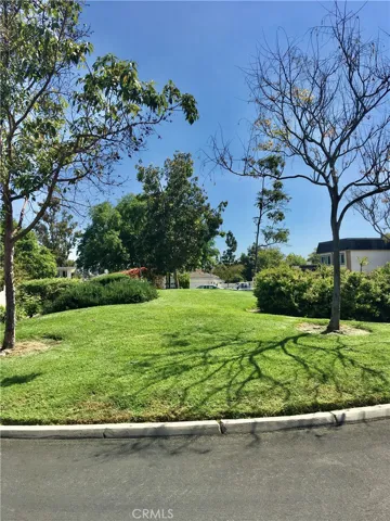 10 Brisbane Way, Irvine, California 92612