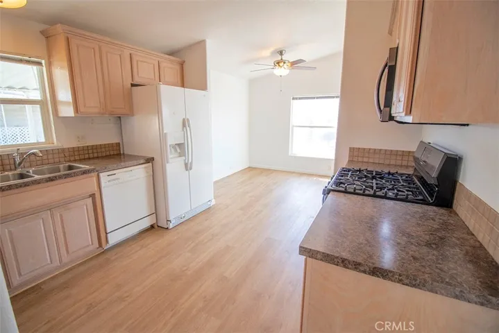 1701 S Thornburg 40, Santa Maria, California 93458