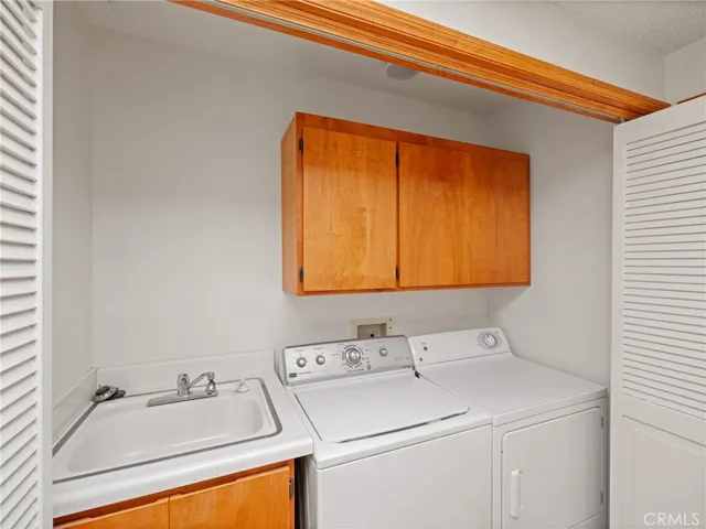 Laundry space with wet sink