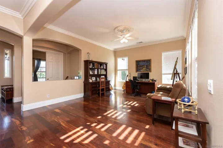 1435 Logan Ct, Escondido, California 92027