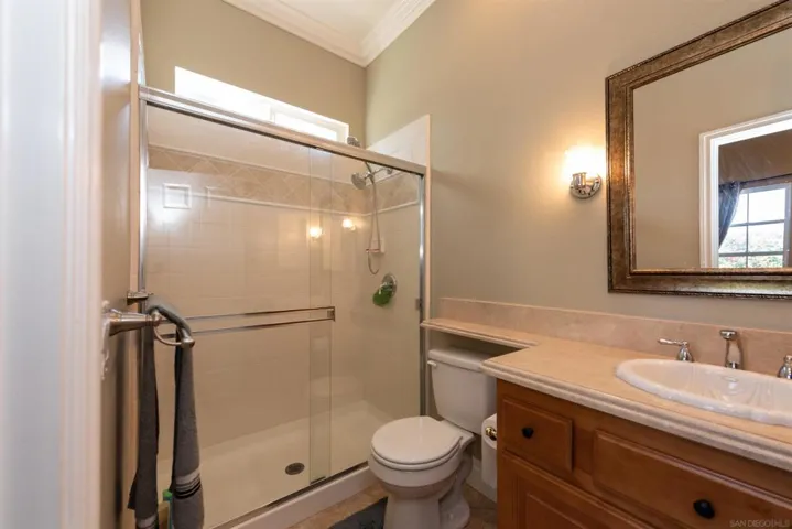 1435 Logan Ct, Escondido, California 92027