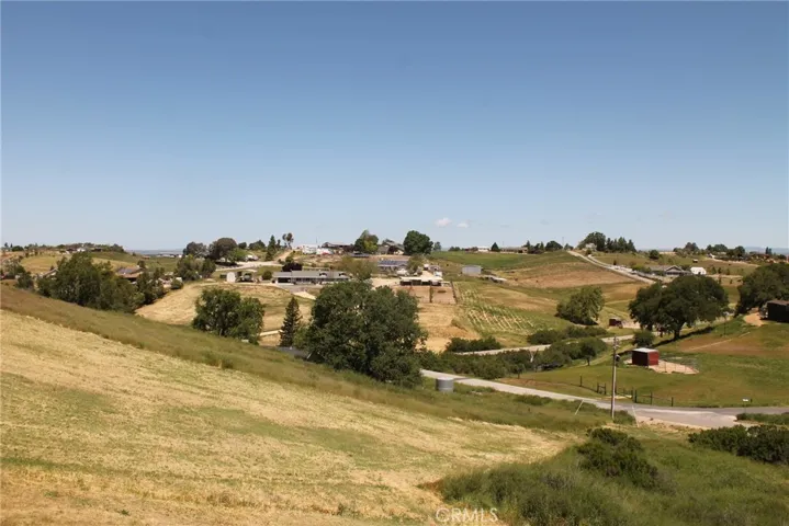 5425 Impala Drive, Paso Robles, California 93446