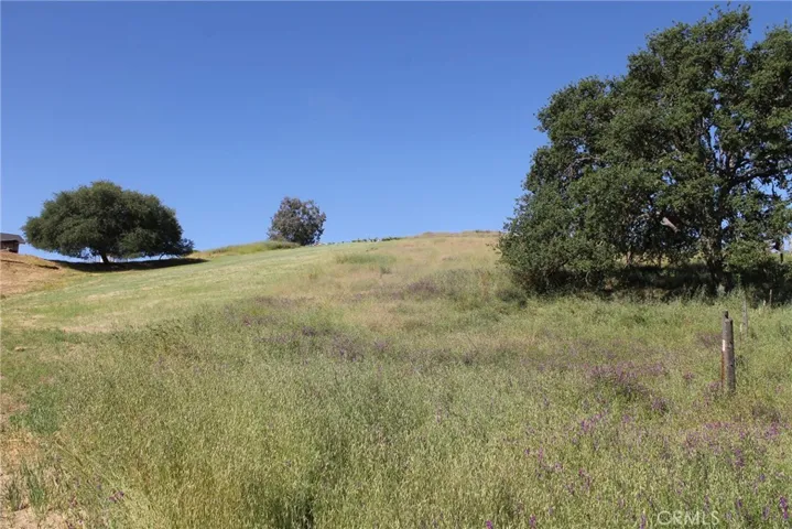 5425 Impala Drive, Paso Robles, California 93446
