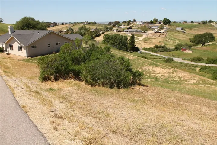 5425 Impala Drive, Paso Robles, California 93446
