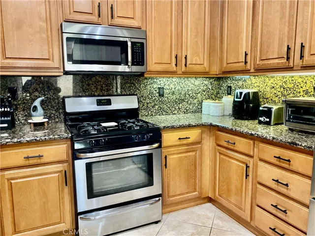 4355 Cloudywing Road, Hemet, California 92545