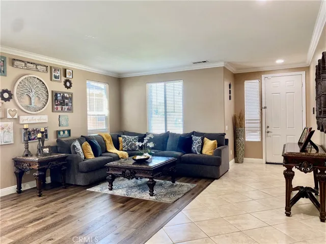 4355 Cloudywing Road, Hemet, California 92545