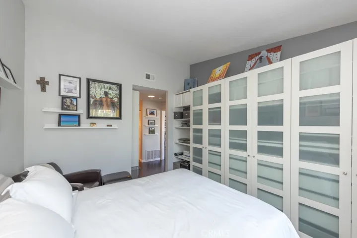 16440 Atherton Mtn 31, Fountain Valley, California 92708