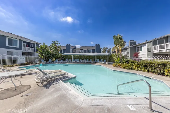 16440 Atherton Mtn 31, Fountain Valley, California 92708