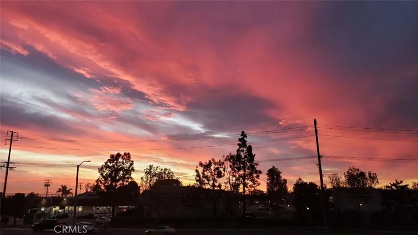 16440 Atherton Mtn 31, Fountain Valley, California 92708
