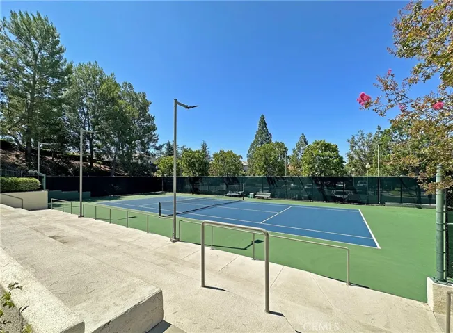 Tennis Courts - Several Tennis Groups to join