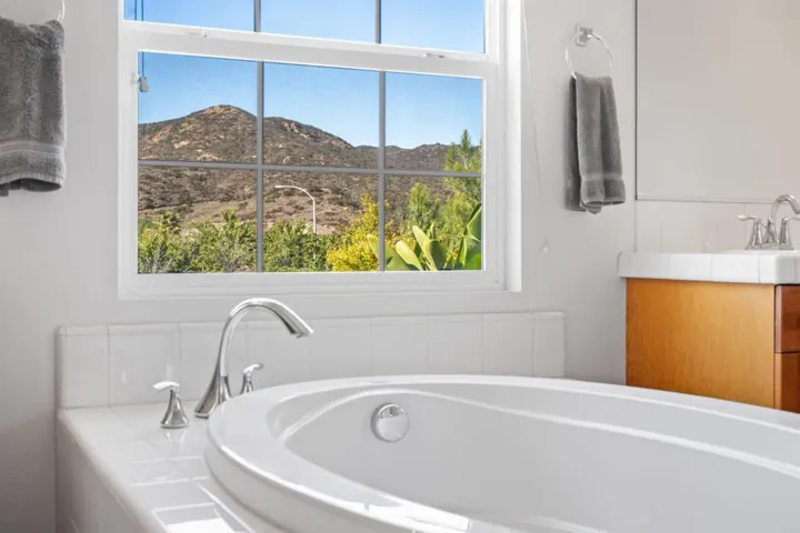 456 Boudinot Court, Escondido, California 92027