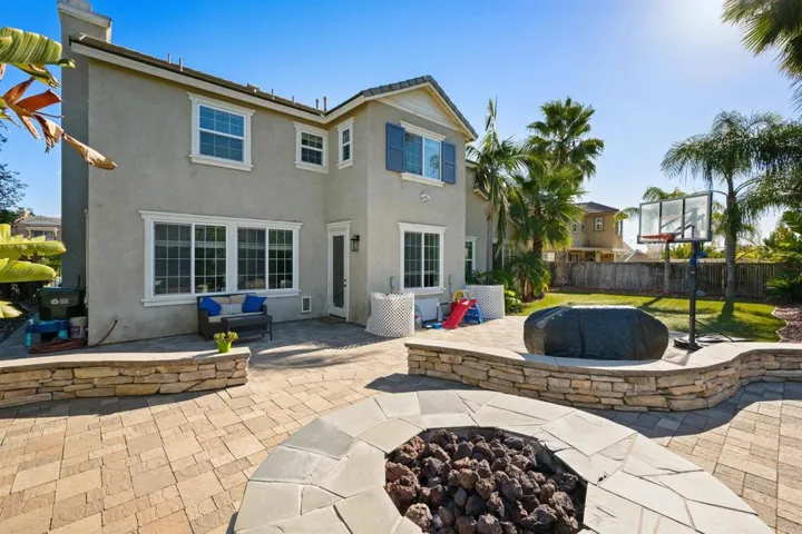 456 Boudinot Court, Escondido, California 92027