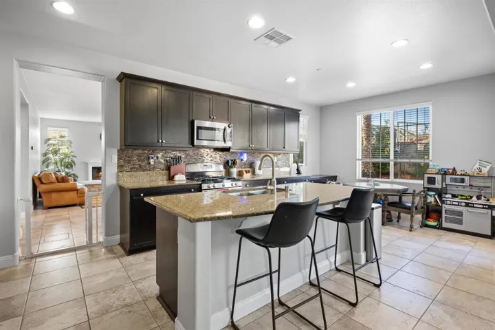 456 Boudinot Court, Escondido, California 92027