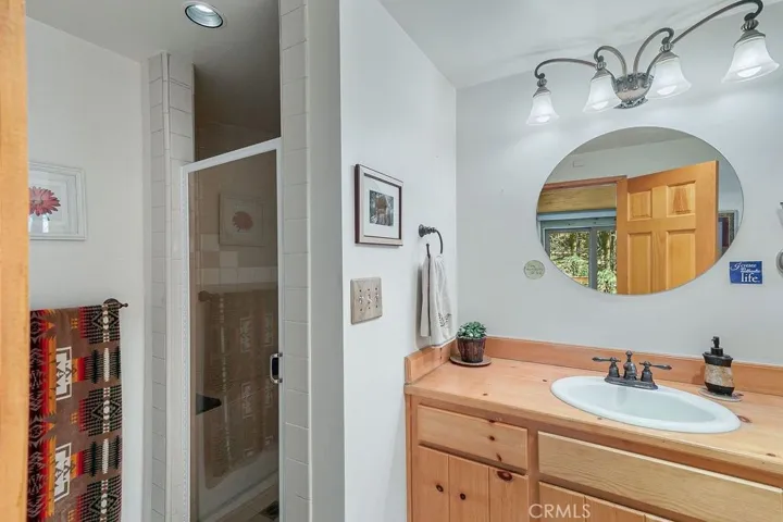 475 Blue Jay Canyon Road, Blue Jay, California 92317