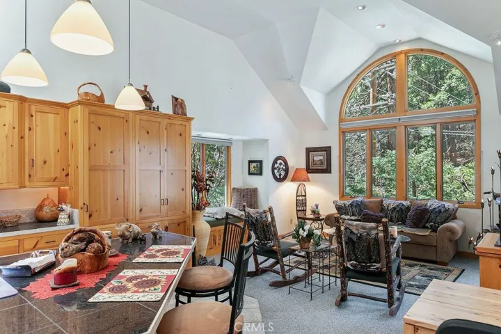 475 Blue Jay Canyon Road, Blue Jay, California 92317