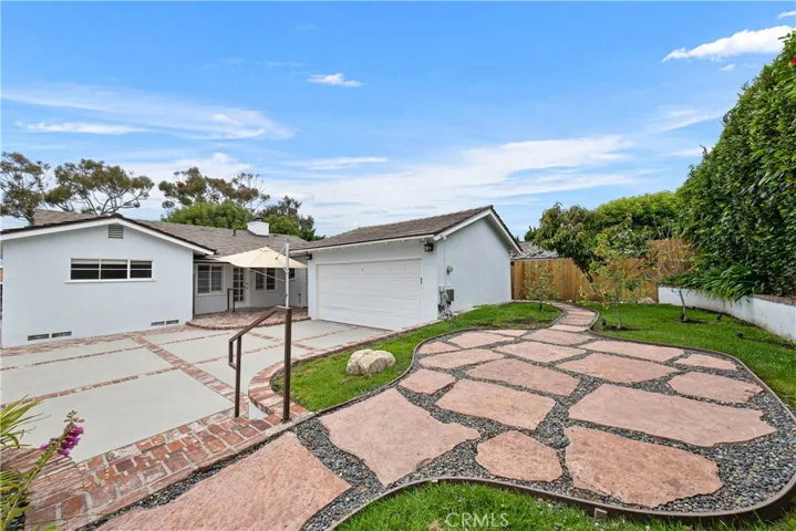 1740 Palos Verdes Drive W, Palos Verdes Estates, California 90274