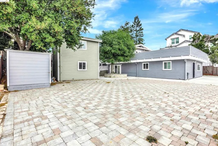 24431 2nd St, Hayward, California 94541-6742