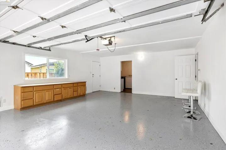 24431 2nd St, Hayward, California 94541-6742