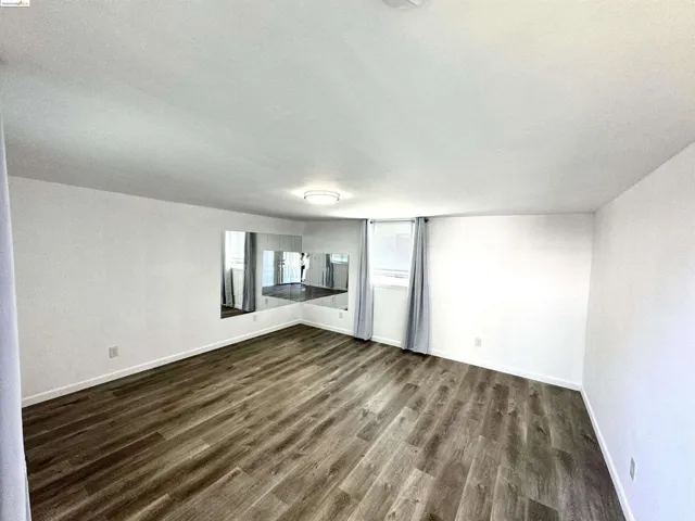 24431 2nd St, Hayward, California 94541-6742