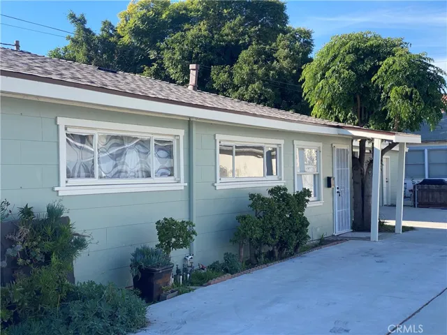 25127 Woodward Avenue, Lomita, California 90717