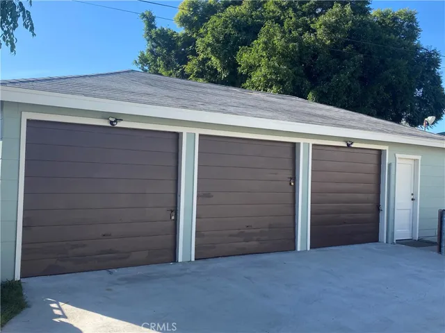 25127 Woodward Avenue, Lomita, California 90717